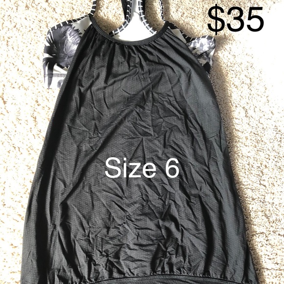 Lululemon workout tank size 6 - Picture 1 of 2